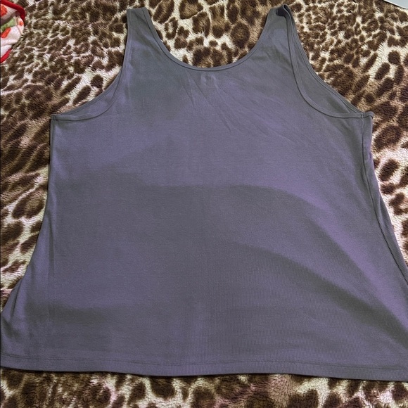 Old Navy Grey Tank Top - Picture 3 of 3